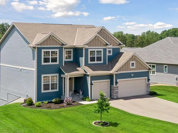 8143 Haywood Dr, Lino Lakes, MN 55014