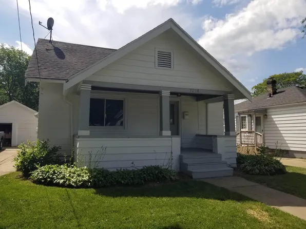 1718 N Winnebago St, Rockford, IL 61103