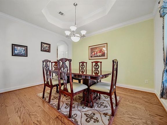 5th image of 25603 Westbourne Dr