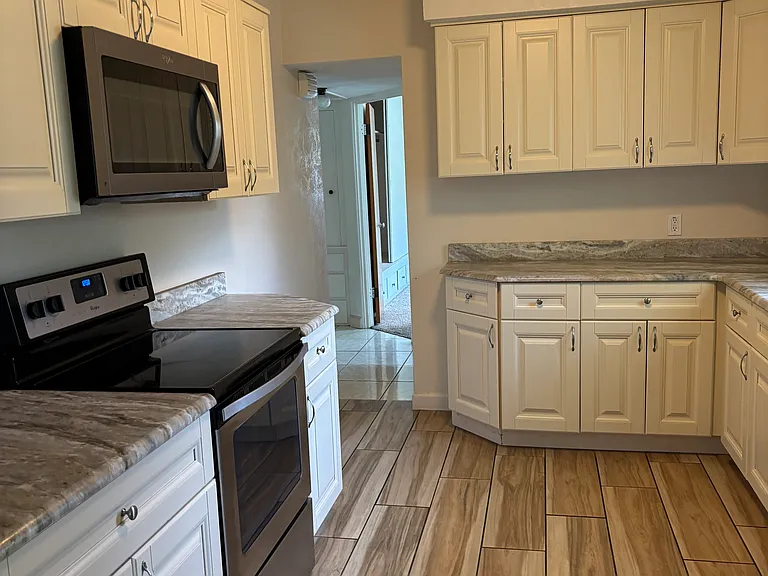 8567 Ridge Rd — Photo 13