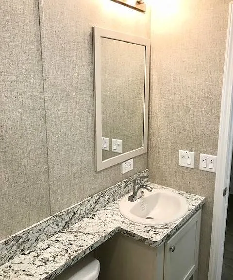 8001 Hamilton Ave #5 — Photo 10
