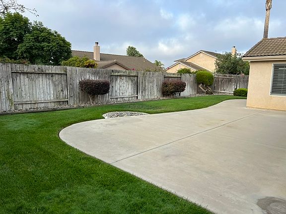 3rd image of 524 Ventura Rd