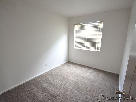 4th image of 1716 Richmond Ave APT 3