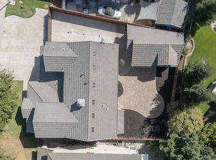 864 Heartland Dr, Manteca, CA 95337