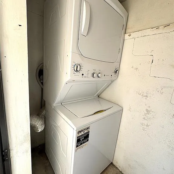 610 Indian Rocks Rd N #103 — Photo 18