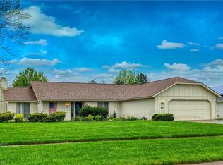 8772 Timber Edge Dr, North Ridgeville, OH 44039