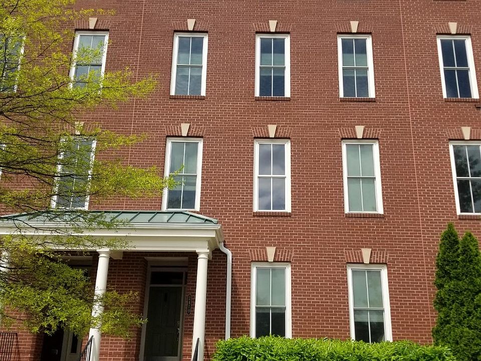 1st image of 2410 Potomac Ave Unit 101