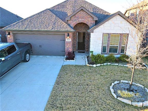 3rd image of 3125 Brazos Dr