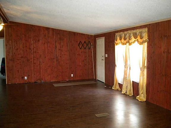 4th image of 5807 W Janssen Ln