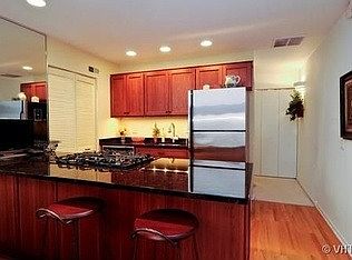 5th image of 1100 W Cornelia Ave APT 141