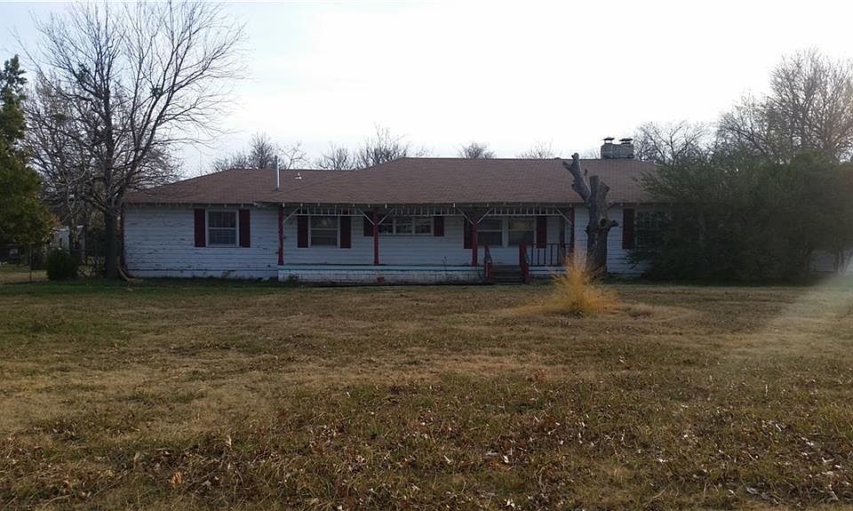 1st image of 1236 NE 27th St