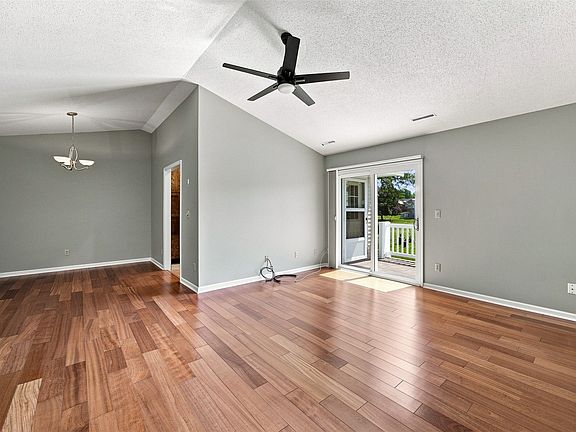 4th image of 3813 Summerfield Ln NE APT C