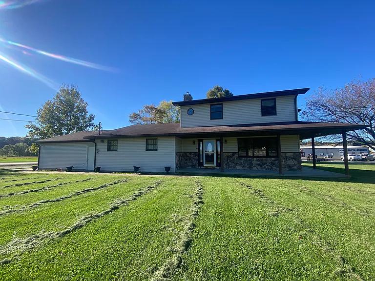160 Pettyville Rd — Photo 1