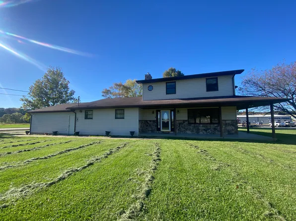 160 Pettyville Rd, Mineral Wells, WV 26150