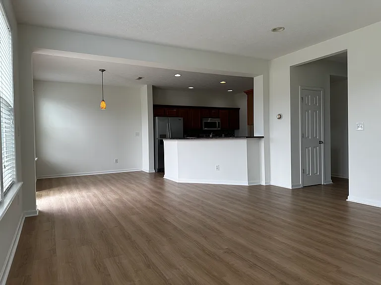 2363 Shadow Bend Dr — Photo 6