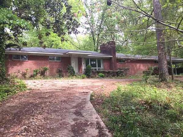 1st image of 127 Shady Lake Dr