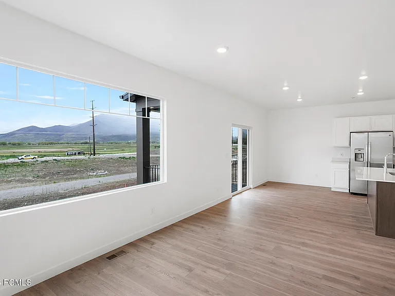 2035 N High Uintas Ln — Photo 5
