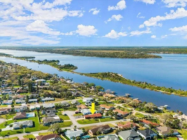 4 Seafarers Dr, Ormond Beach, FL 32176
