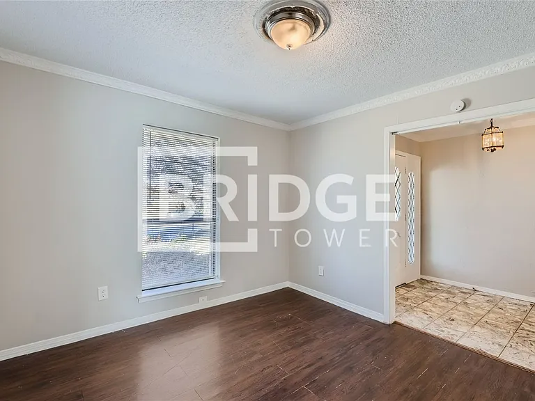 106 Cedar View Dr — Photo 4