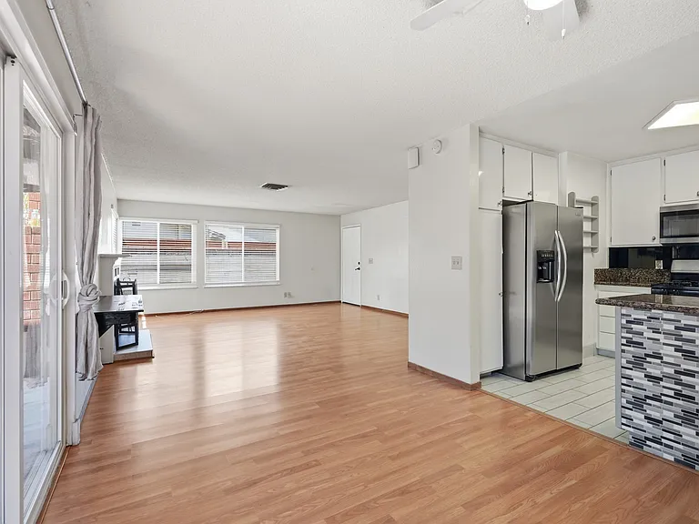 3971 Spring Leaf Dr — Photo 34