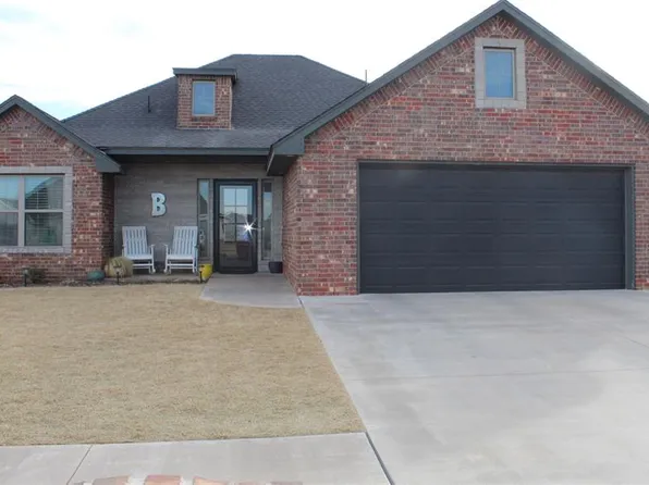 2806 Falling Leaves Dr, Weatherford, OK 73096