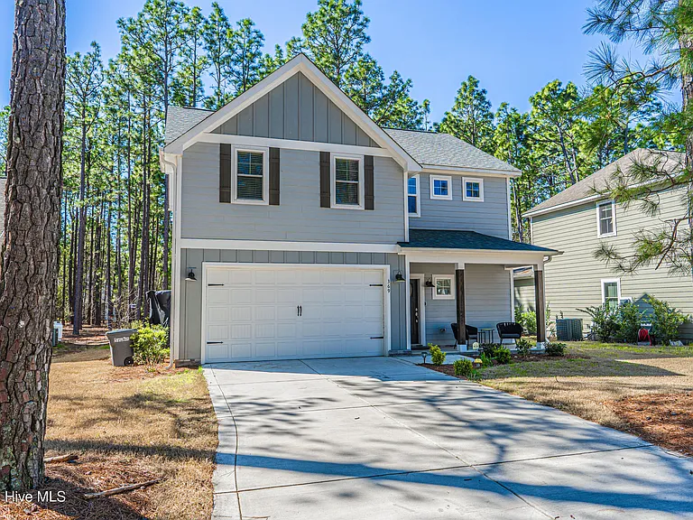 369 Moss Pink Dr — Photo 1