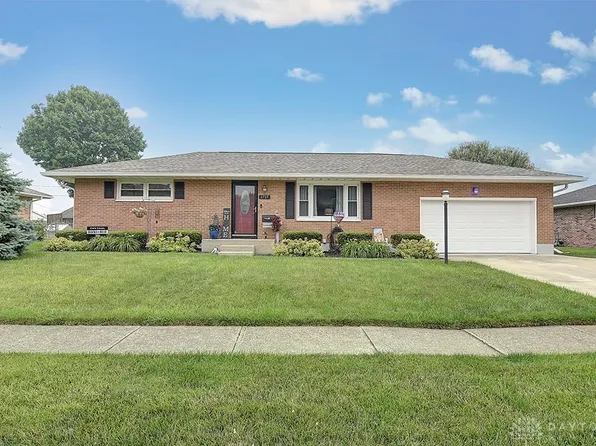 1717 Montego Dr, Springfield, OH 45503