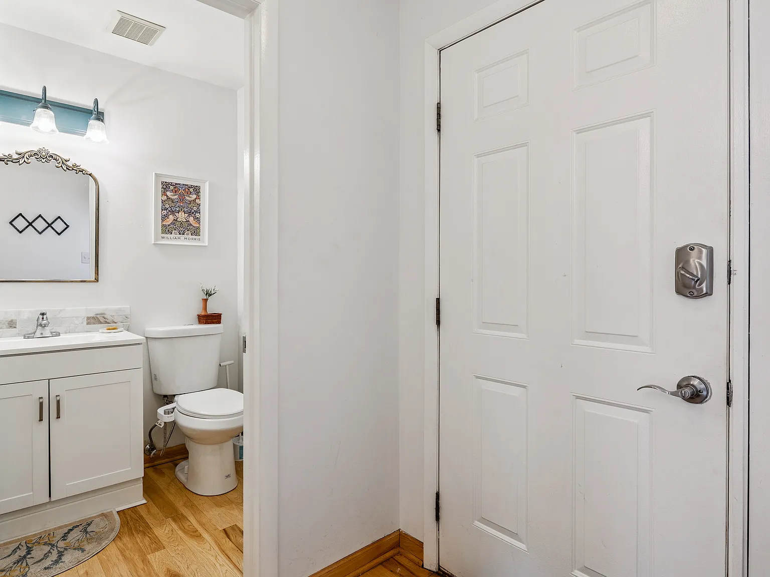 3 bed, 1940 sqft, $2,650 — Photo 4