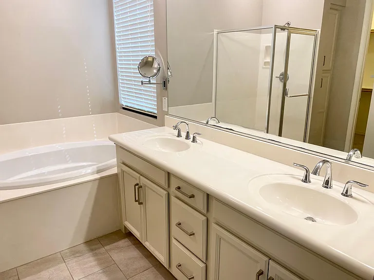 3047 E Austin Dr — Photo 13