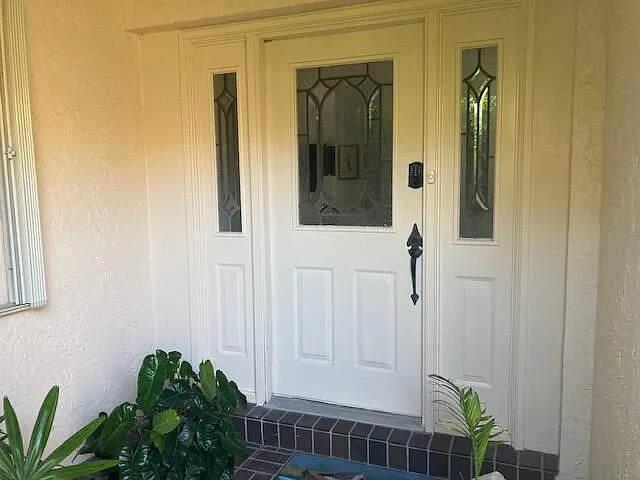 Building Photo - 16913 Waterbend Dr #165