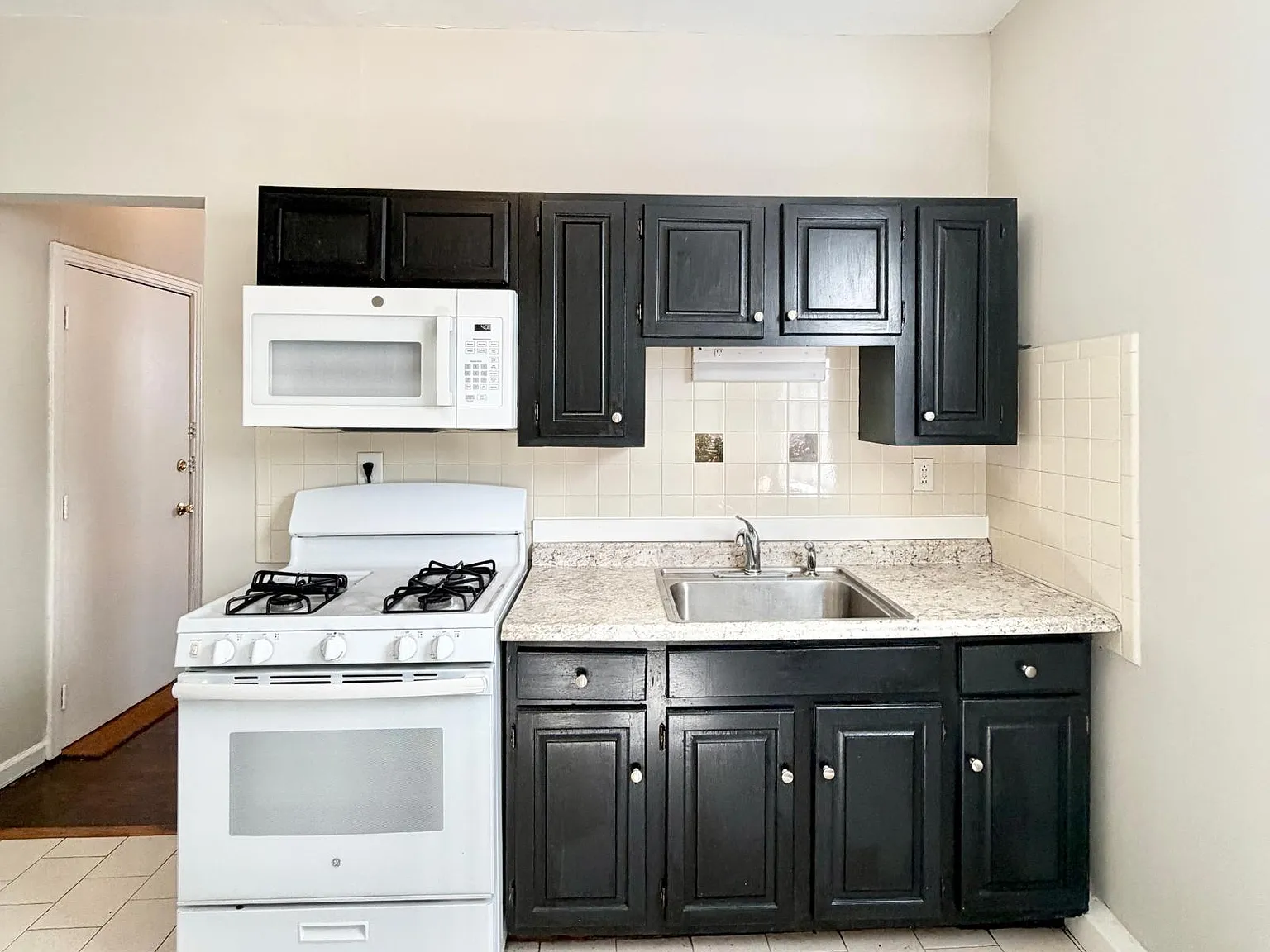 1 bed, 600 sqft, $1,500 — Photo 1