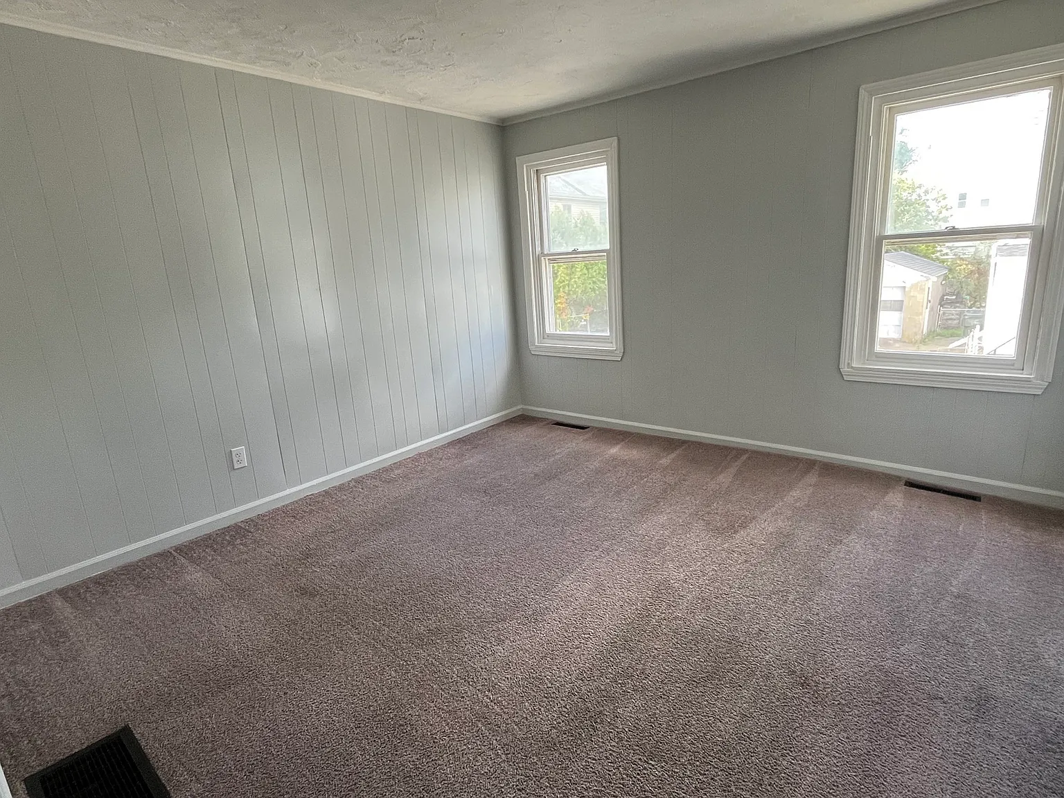 2 bed, 1000 sqft, $1,550 — Photo 4