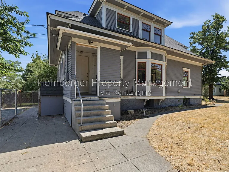 1128 W Spofford Ave — Photo 33