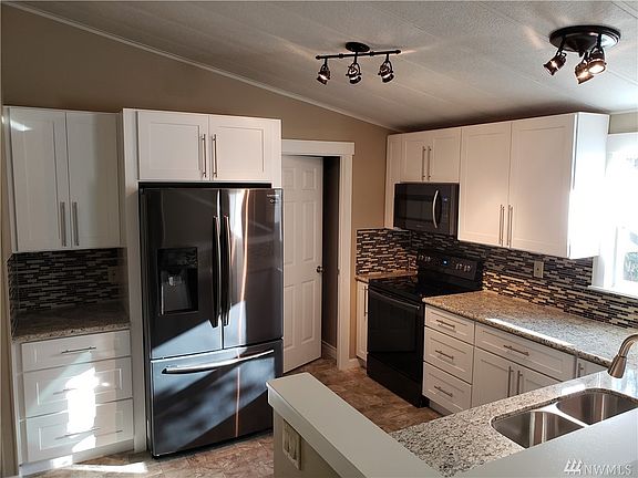 4th image of 11410 Jovita Blvd E