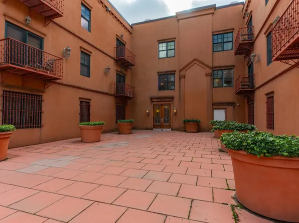 85 Broadway image 27 of 29