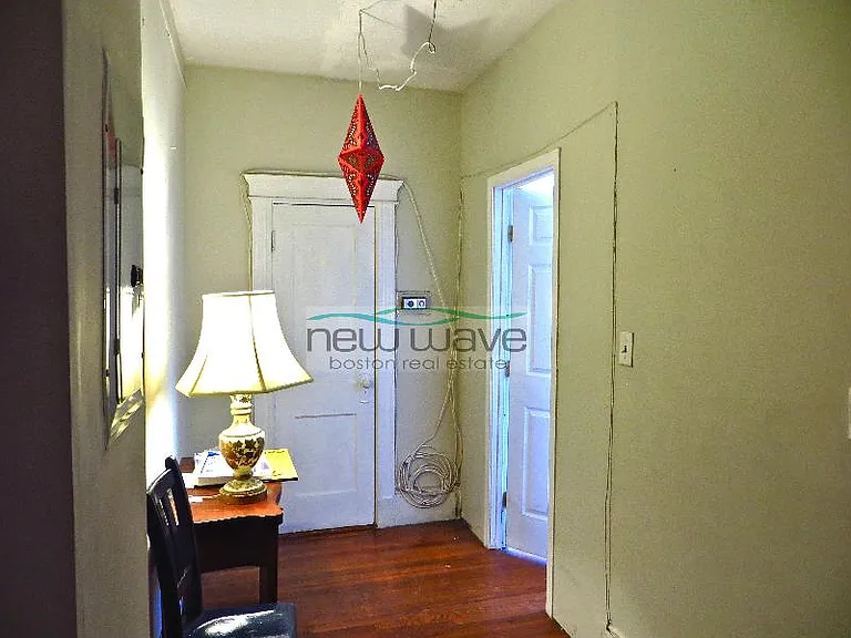 881 Huntington Ave #6 — Photo 6
