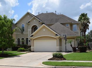 5214 Dawnington Pl, Sugar Land, TX 77479