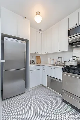 Rented by Mirador Real Estate | media 15