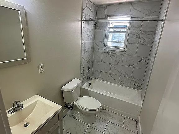 5th image of 254 21st St #5C