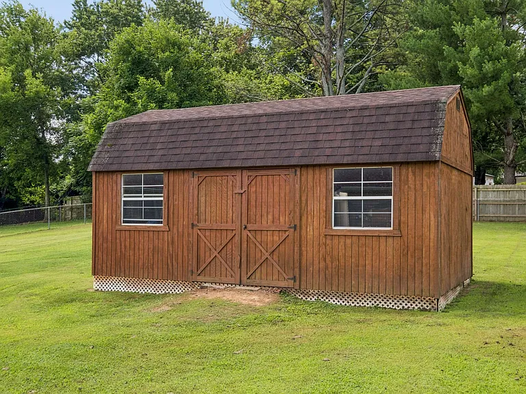 504 Riverview Dr — Photo 36