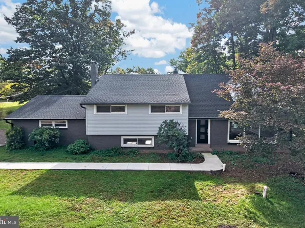 258 E Moyer Rd, Pottstown, PA 19464