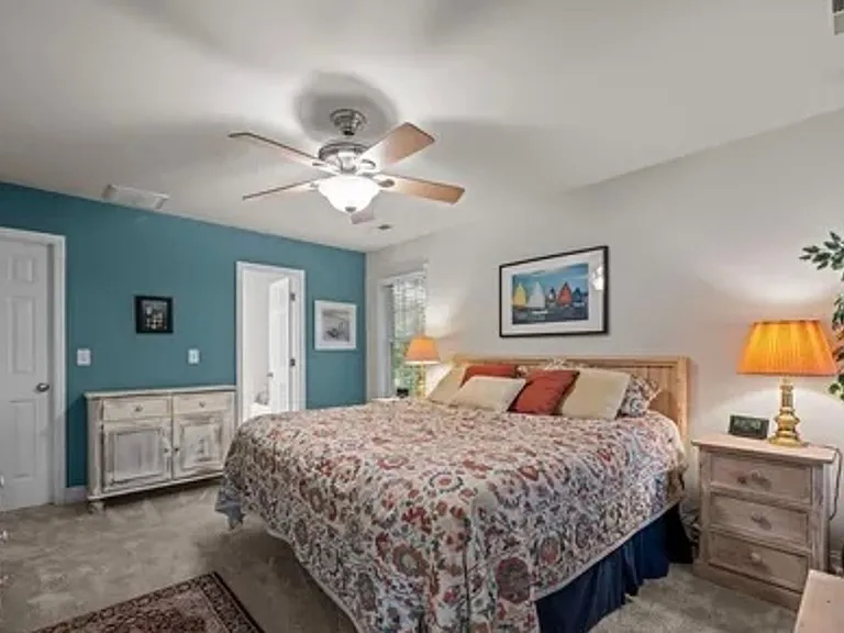 815 Pelican Dr — Photo 16