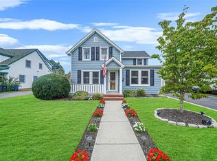 55 Terrell St, Patchogue, NY 11772