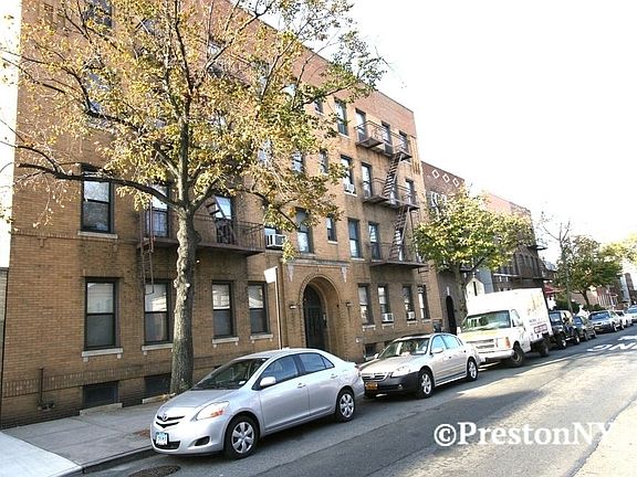 5th image of 2586 44th St APT A6