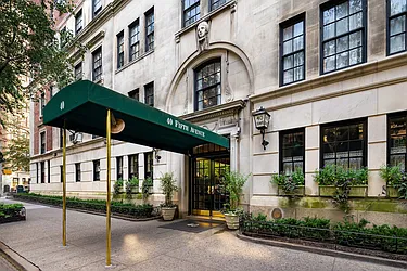 40 Fifth Avenue in Greenwich Village