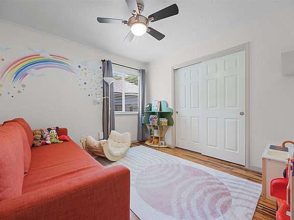 4th image of 813 Dornach Ct