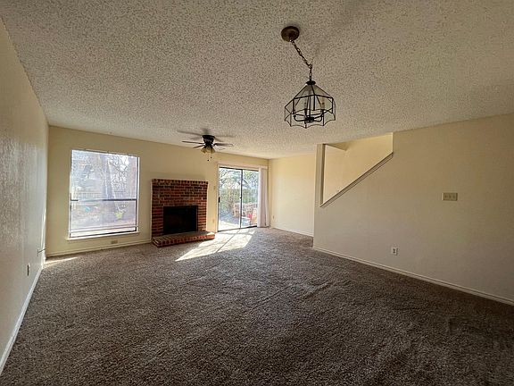 5th image of 2629 Gwendolyn Ln APT B