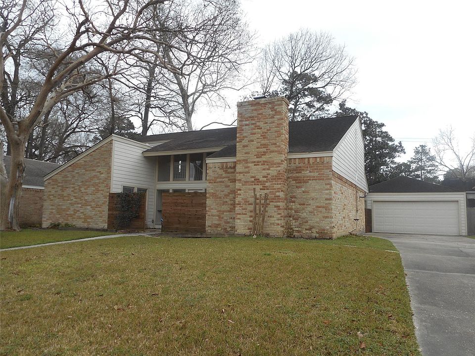 1st image of 5422 Upper Lake Dr