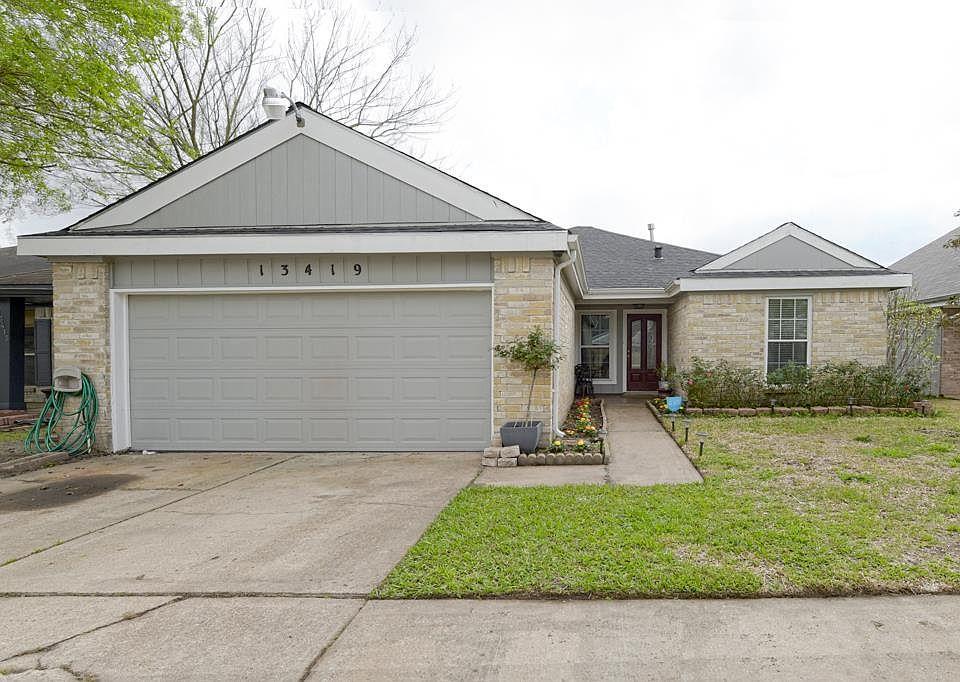 1st image of 13419 Dripping Springs Dr