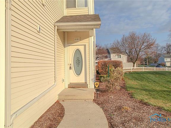 3rd image of 2580 W Village Dr